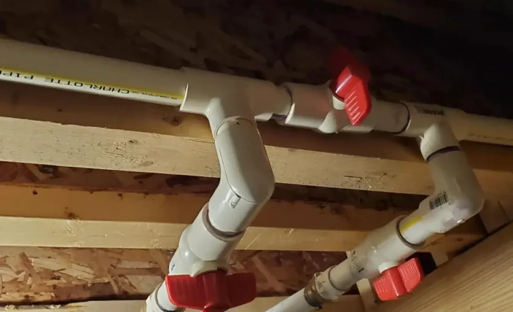 CPVC ball valve is used for water supply pipeline