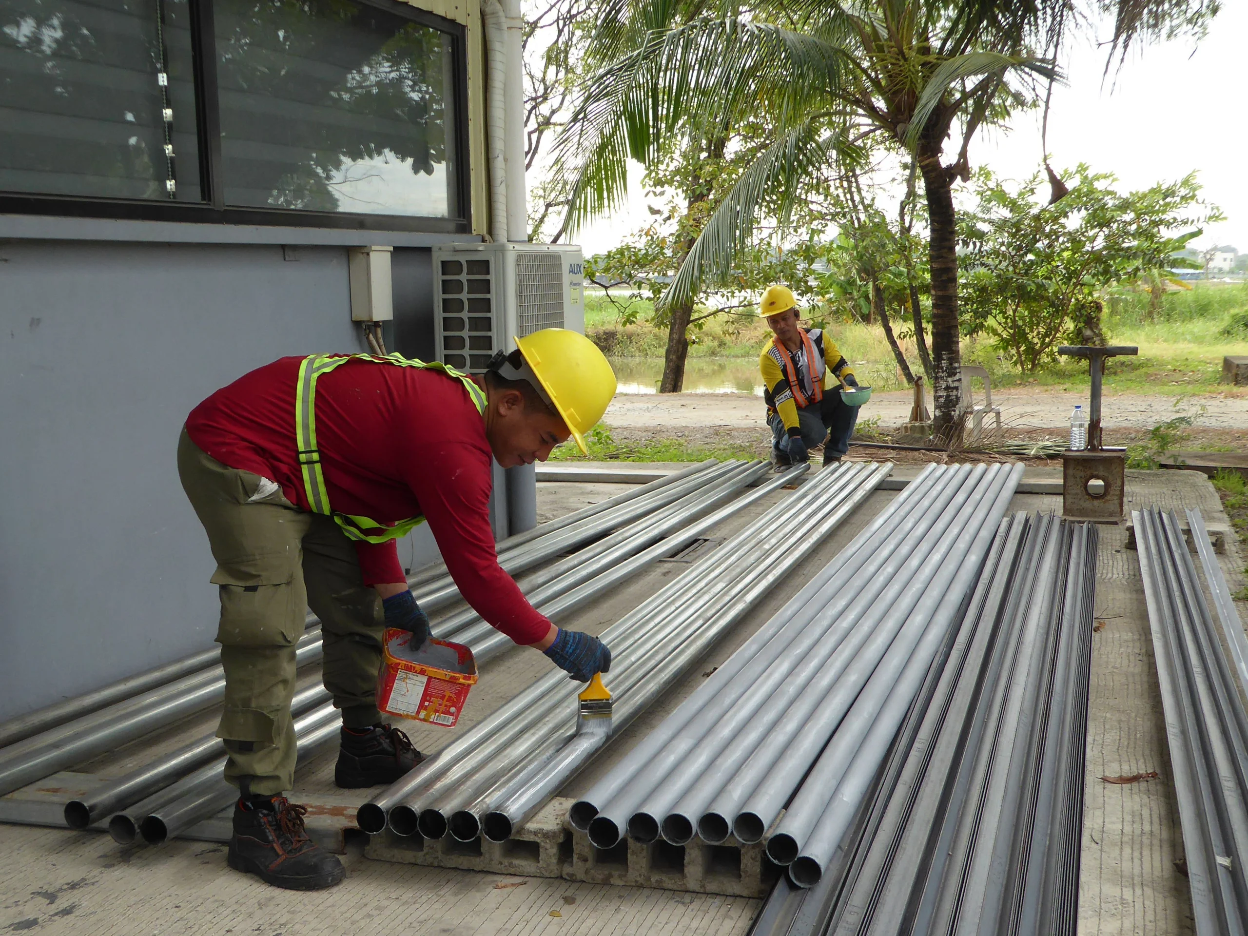 Installation de tuyaux en PVC-U Pose de tuyaux en PVC-U à l'aide de colle à solvant